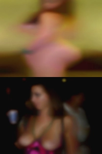 Pussy in girl mouth.